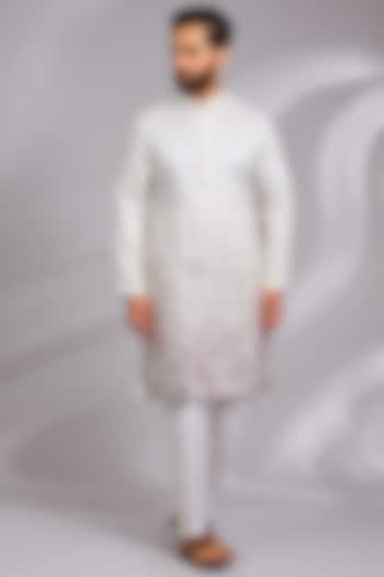 White & Pink Cotton Silk Thread Embroidered Kurta Set by RNG Safawala Men at Pernia's Pop Up Shop
