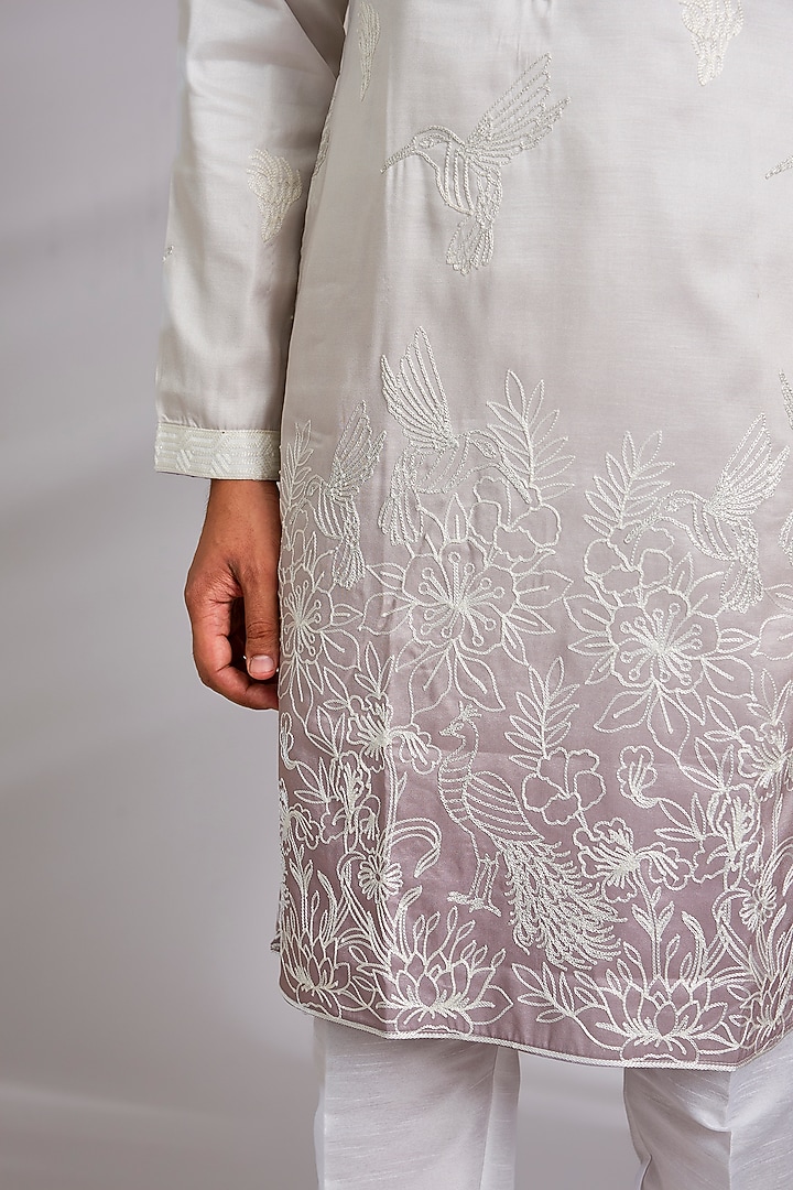 White & Pink Cotton Silk Thread Embroidered Kurta Set by RNG Safawala Men at Pernia's Pop Up Shop