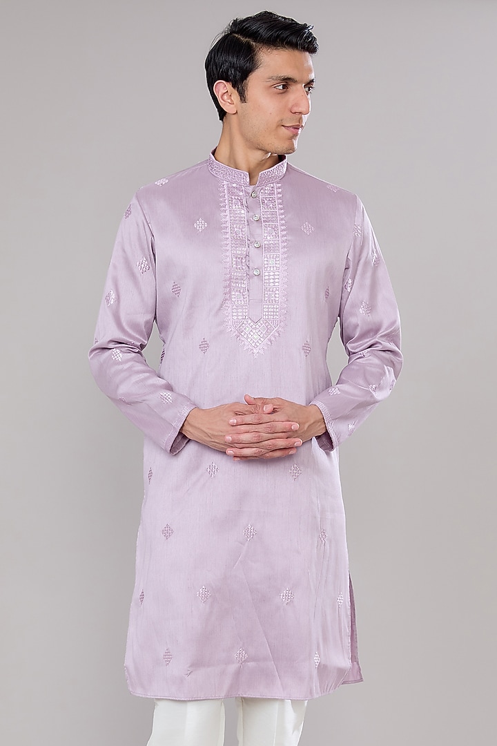 Lilac Cotton Silk Sequins Embroidered Kurta Set by RNG Safawala Men at Pernia's Pop Up Shop
