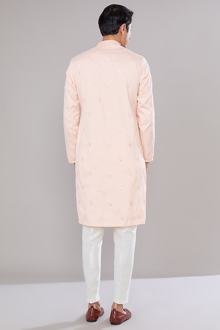 Peach Cotton Silk Thread Embroidered Kurta Set by RNG Safawala Men at Pernia's Pop Up Shop