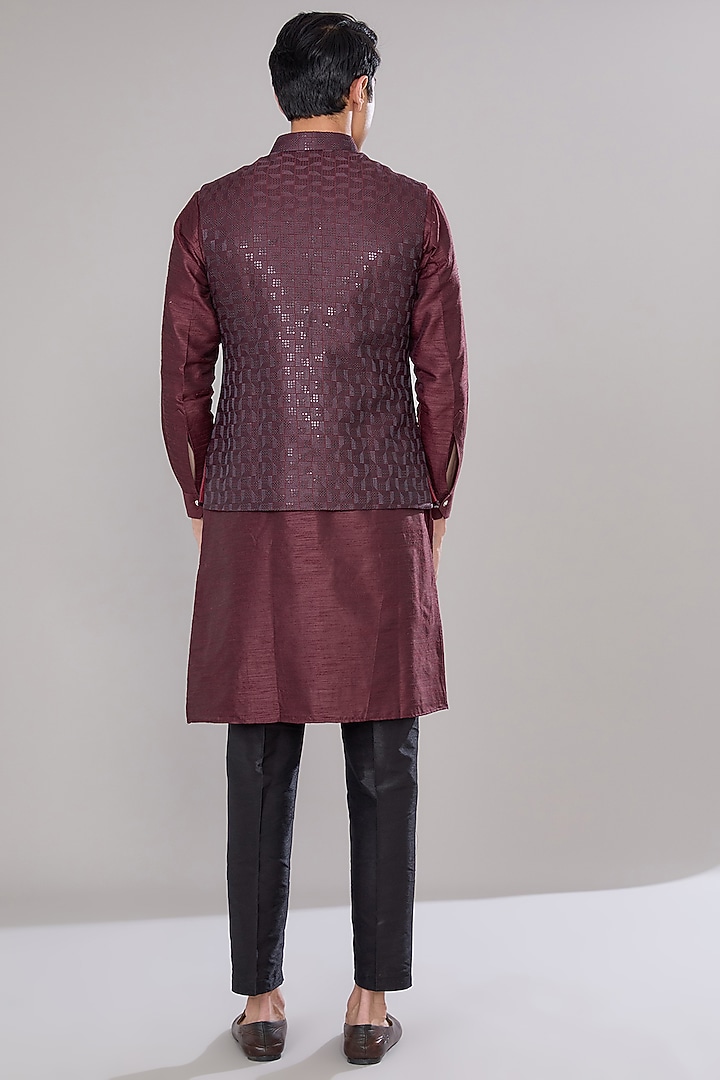 Maroon Raw Silk Sequins Embroidered Nehru Jacket Set by RNG Safawala Men at Pernia's Pop Up Shop