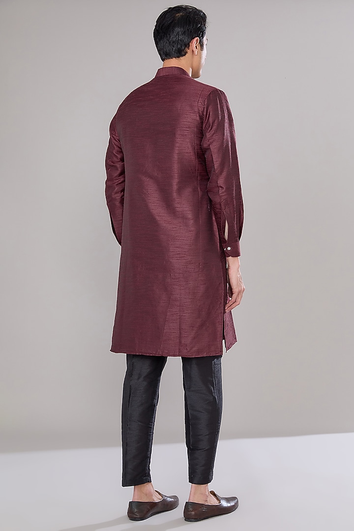 Maroon Raw Silk Sequins Embroidered Nehru Jacket Set by RNG Safawala Men at Pernia's Pop Up Shop
