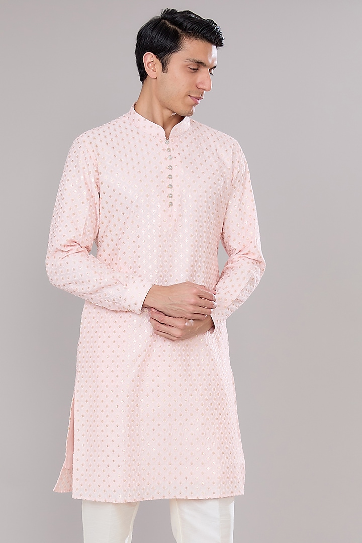 Powder Pink Georgette Thread Embroidered Kurta Set by RNG Safawala Men at Pernia's Pop Up Shop