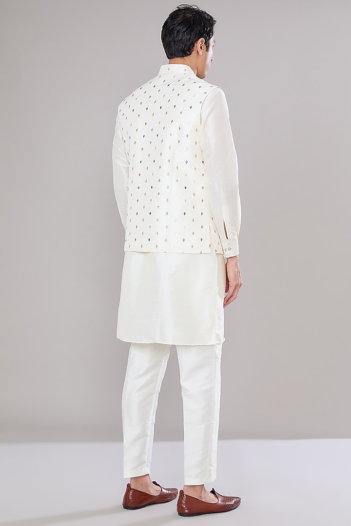 Off-White Raw Silk Mirror Gota Embroidered Nehru Jacket Set by RNG Safawala Men at Pernia's Pop Up Shop