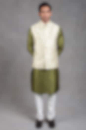 Kale Green Kurta Set With Bundi Jacket by RNG Safawala Men