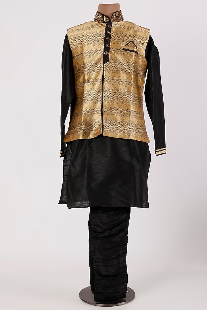 Black Dupion Silk Kurta Set With Bundi Jacket by RNG Safawala Men at Pernia's Pop Up Shop