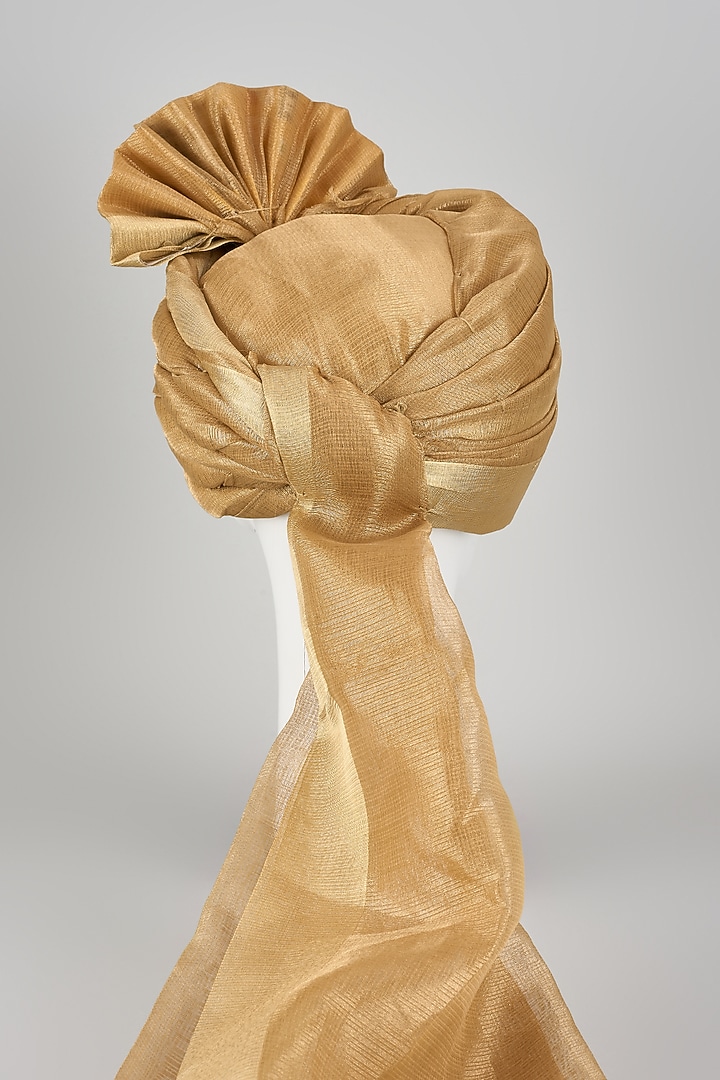 Golden Tissue Silk Zari Hand Draped Safa by RNG Safawala Men at Pernia's Pop Up Shop