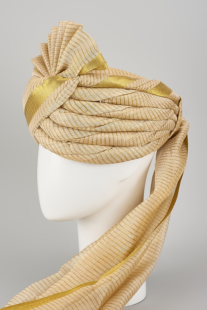 Golden Chanderi Silk Zari Checkered Draped Safa by RNG Safawala Men at Pernia's Pop Up Shop