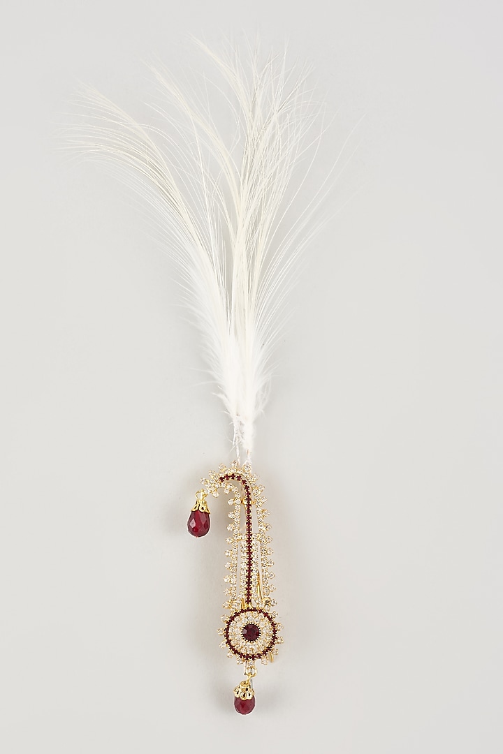 Gold Finish Ruby Stone Feather Kilangi by RNG Safawala Men at Pernia's Pop Up Shop
