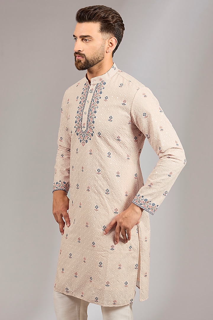 Pink Crepe Silk Paisley Printed Chikankari Kurta Set by RNG Safawala Men at Pernia's Pop Up Shop