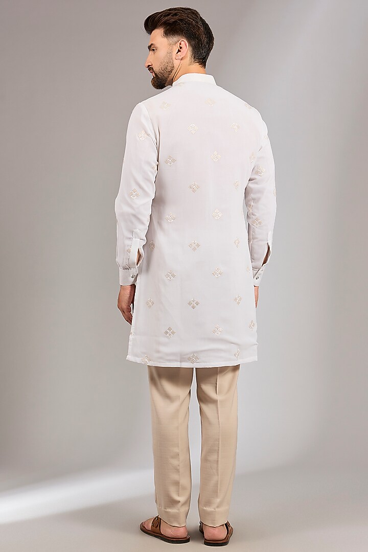 White Georgette Sequins Embroidered Kurta by RNG Safawala Men at Pernia's Pop Up Shop