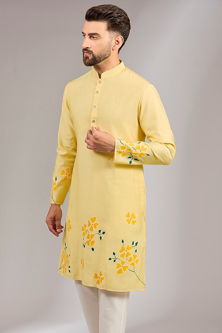 Yellow Cotton Silk Floral Motif Embroidered Kurta Set by RNG Safawala Men at Pernia's Pop Up Shop
