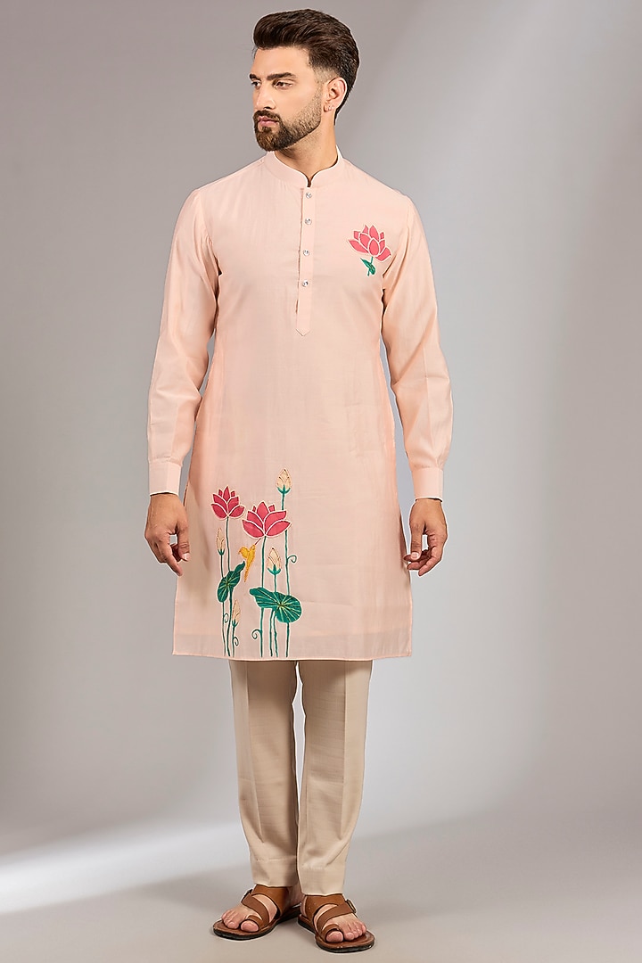 Pink Cotton Silk Floral Motif Embroidered Kurta by RNG Safawala Men at Pernia's Pop Up Shop