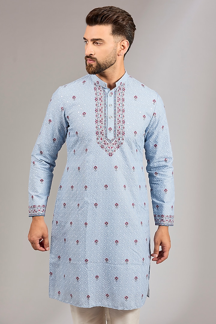Powder Blue Crepe Silk Paisley Printed Kurta Set by RNG Safawala Men at Pernia's Pop Up Shop