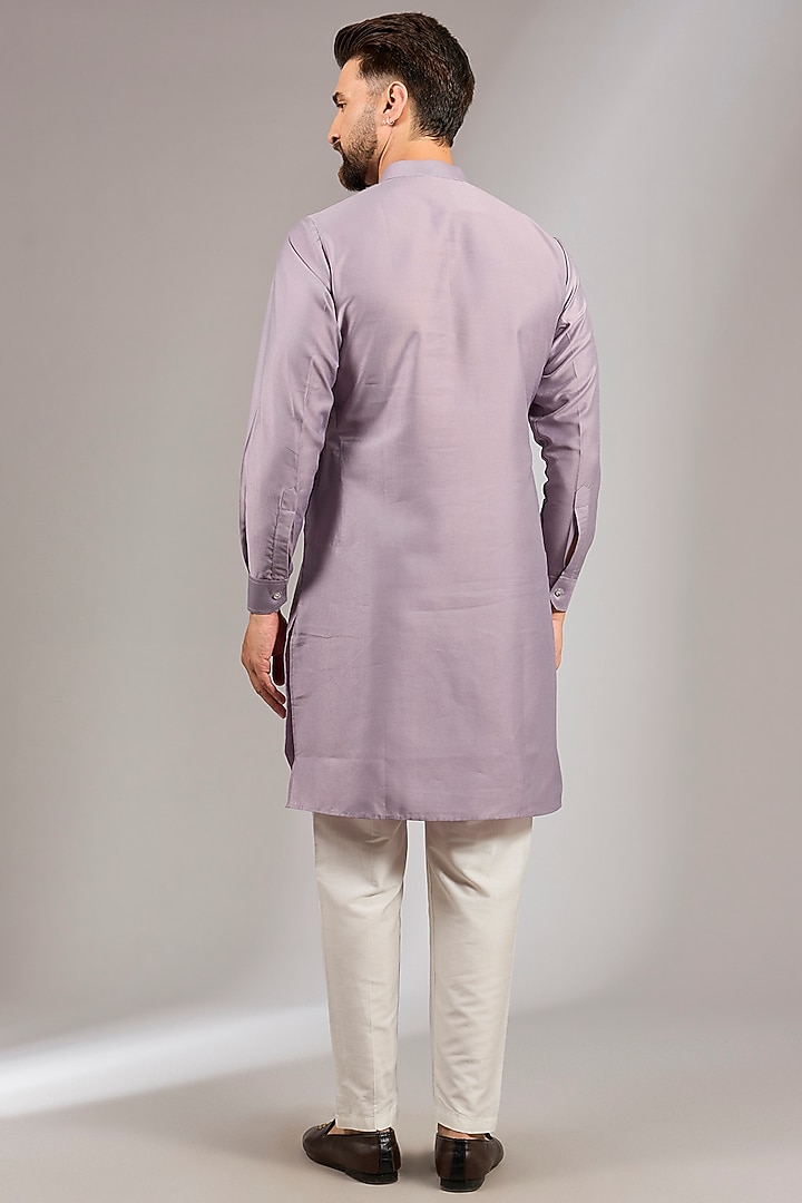 Lilac Cotton Silk Cutdana Embroidered Bundi Set by RNG Safawala Men at Pernia's Pop Up Shop