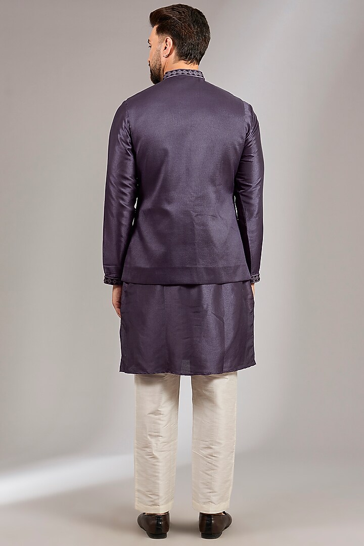 Purple Muslin Silk Cutdana Embroidered Bundi Set by RNG Safawala Men at Pernia's Pop Up Shop