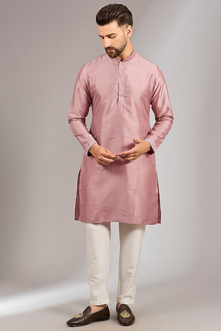 Mauve Pink Muslin Silk Cutdana Embroidered Bundi Set by RNG Safawala Men at Pernia's Pop Up Shop