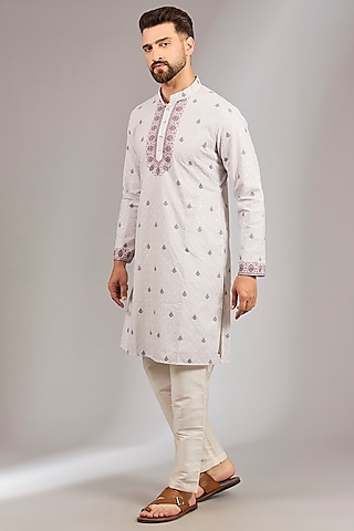 Off-White Crepe Silk Paisley Printed Chikankari Kurta Set by RNG Safawala Men