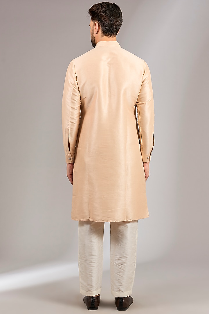 Peach Raw Silk Mirror Embroidered Bundi Set by RNG Safawala Men at Pernia's Pop Up Shop
