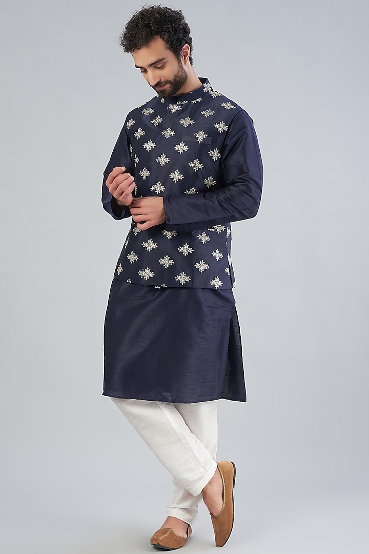 Royal Blue Embroidered Bundi Jacket With Kurta Set by RNG Safawala Men