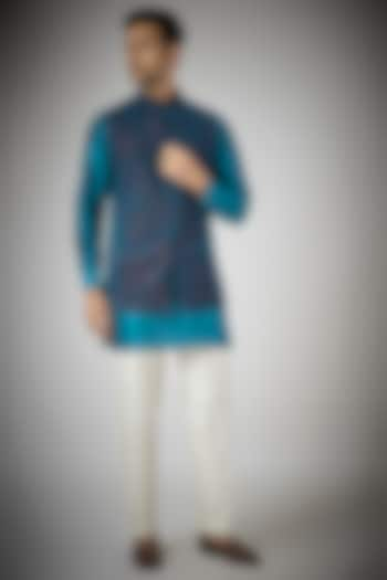 Royal Blue Velvet Embroidered Nehru Jacket Set by RNG Safawala Men at Pernia's Pop Up Shop