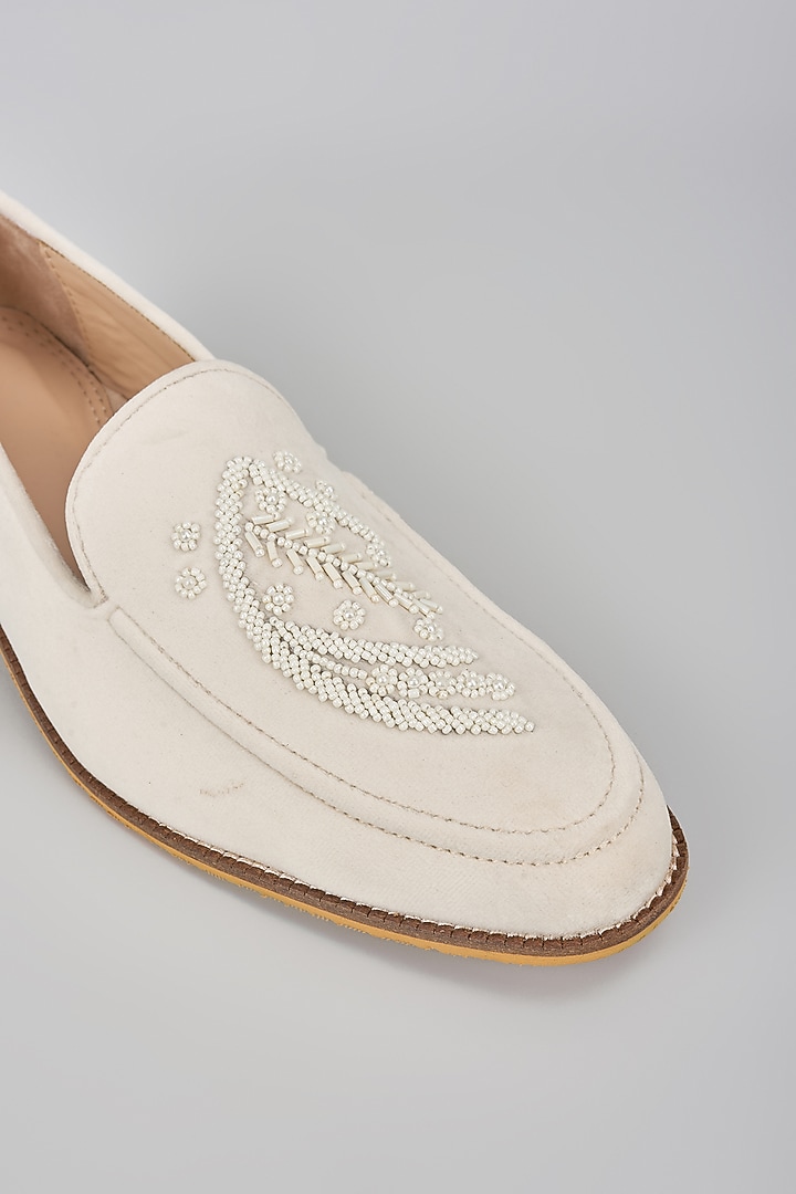 Off-White Suede Hand Embroidered Loafers by RNG Safawala Men at Pernia's Pop Up Shop