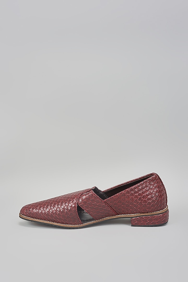 Brown Grain Leather Slip-On Peshwari by RNG Safawala Men at Pernia's Pop Up Shop