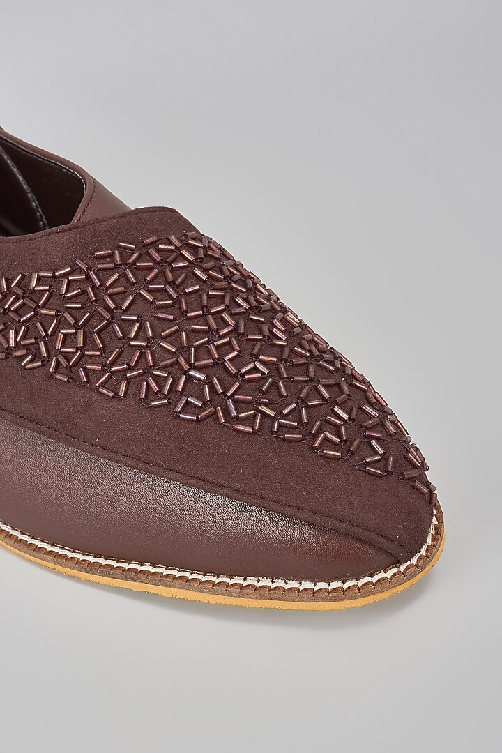 Brown Satin Cutbead Work Slip-On Peshwari by RNG Safawala Men at Pernia's Pop Up Shop