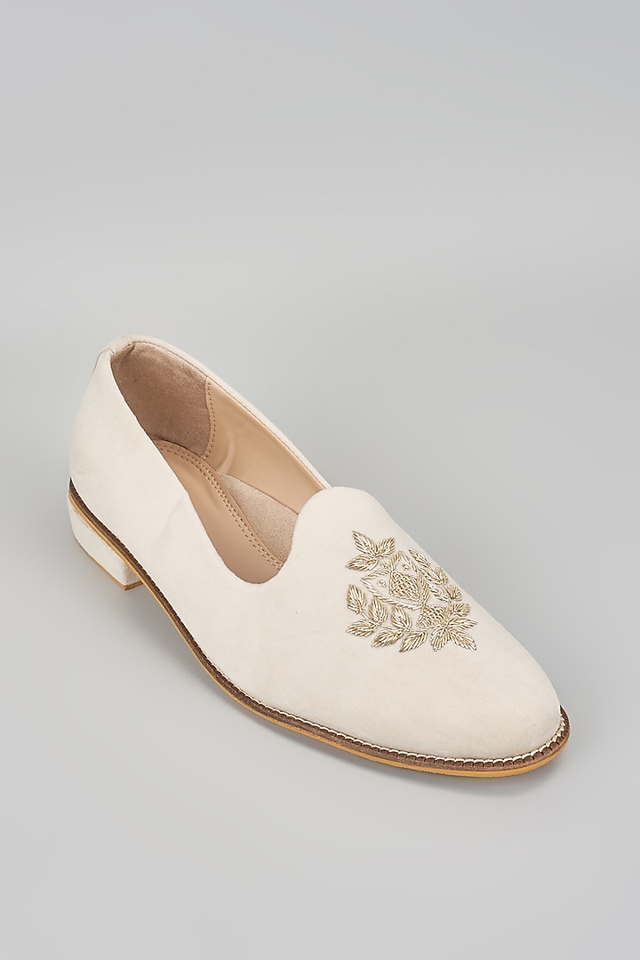 Off-White Suede Hand Embroidered Loafers by RNG Safawala Men at Pernia's Pop Up Shop