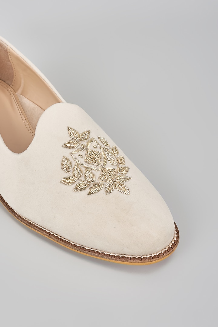 Off-White Suede Hand Embroidered Loafers by RNG Safawala Men at Pernia's Pop Up Shop
