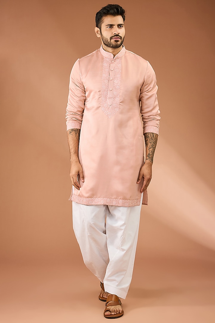 Dusty Rose Cotton Silk Thread & Sequins Hand Embroidered Kurta Set by RNG Safawala Men at Pernia's Pop Up Shop
