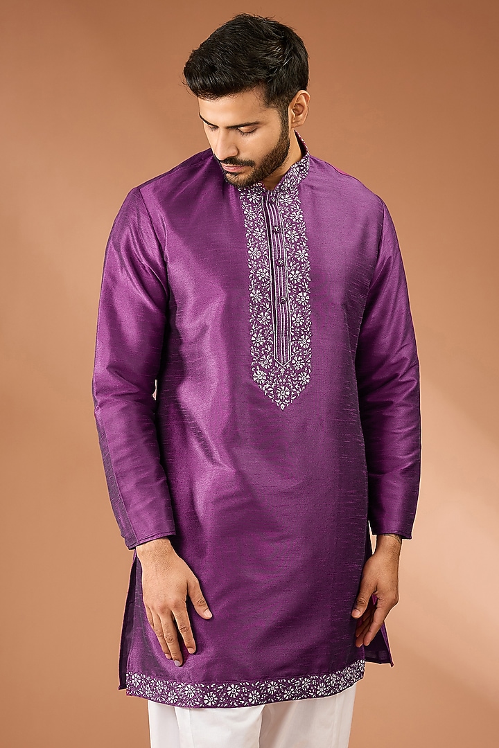 Violet Cotton Silk Thread & Sequins Hand Embroidered Kurta Set by RNG Safawala Men at Pernia's Pop Up Shop