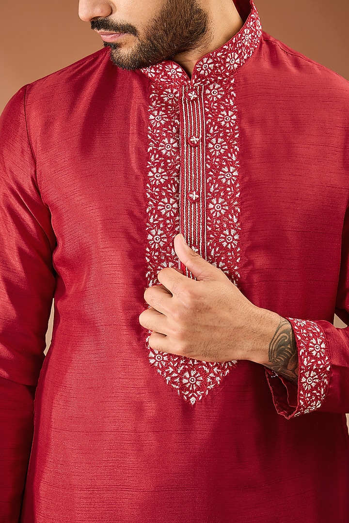 Cherry Red Cotton Silk Thread & Sequins Hand Embroidered Kurta Set by RNG Safawala Men at Pernia's Pop Up Shop