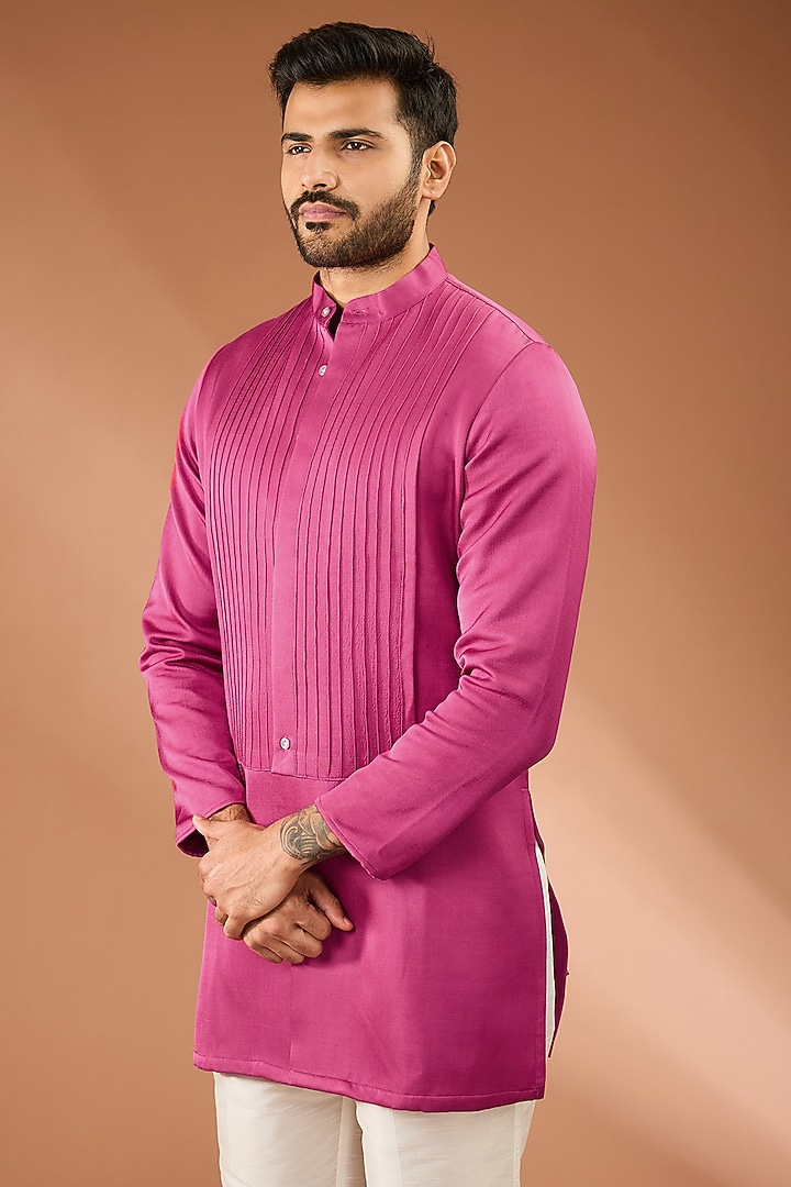 Fuchsia Pink Modal Silk Pintuck Kurta Set by RNG Safawala Men at Pernia's Pop Up Shop
