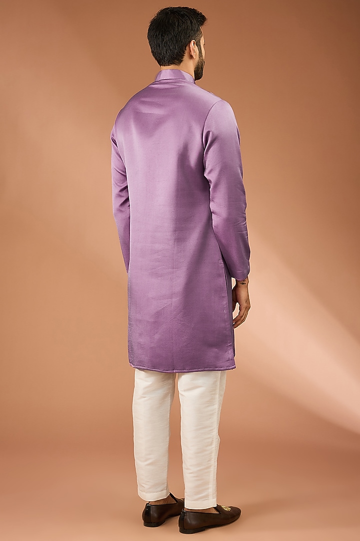 Lavender Modal Silk Pintuck Kurta Set by RNG Safawala Men at Pernia's Pop Up Shop