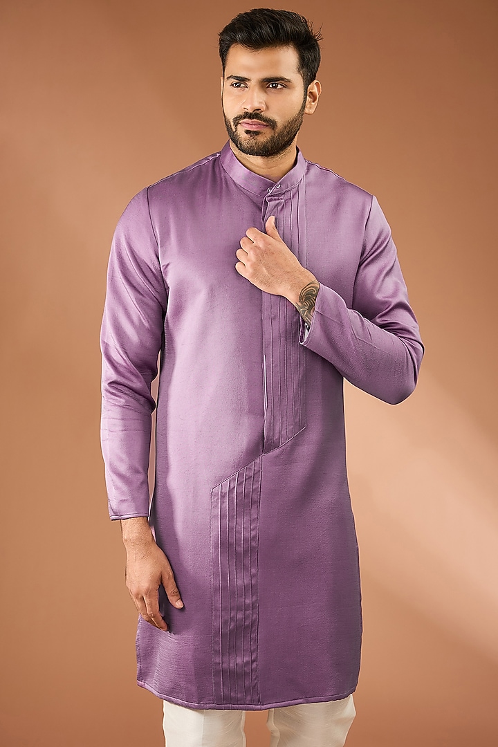 Lavender Modal Silk Pintuck Kurta Set by RNG Safawala Men at Pernia's Pop Up Shop