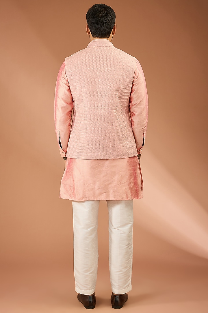 Peach Georgette Thread Embroidered Open-Indowestern Set by RNG Safawala Men at Pernia's Pop Up Shop