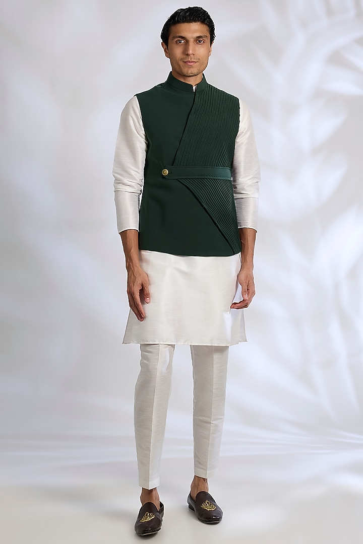 Black French Terry Bundi Jacket by RNG Safawala Men at Pernia's Pop Up Shop