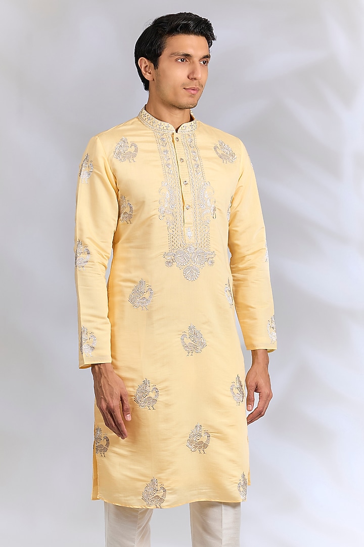 Yellow Crepe Silk Resham Embroidered Kurta Set by RNG Safawala Men at Pernia's Pop Up Shop