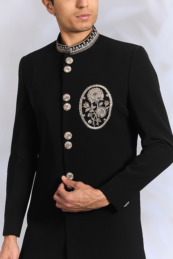 Black French Terry Resham Embroidered Achkan Set by RNG Safawala Men at Pernia's Pop Up Shop