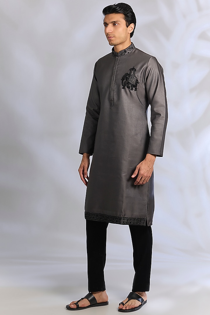 Grey Cotton Silk Cutdana Embroidered Ombre Kurta Set by RNG Safawala Men at Pernia's Pop Up Shop