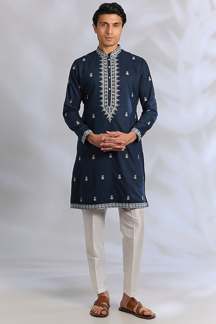 Royal Blue Cotton Silk Sequins Embroidered Kurta Set by RNG Safawala Men at Pernia's Pop Up Shop