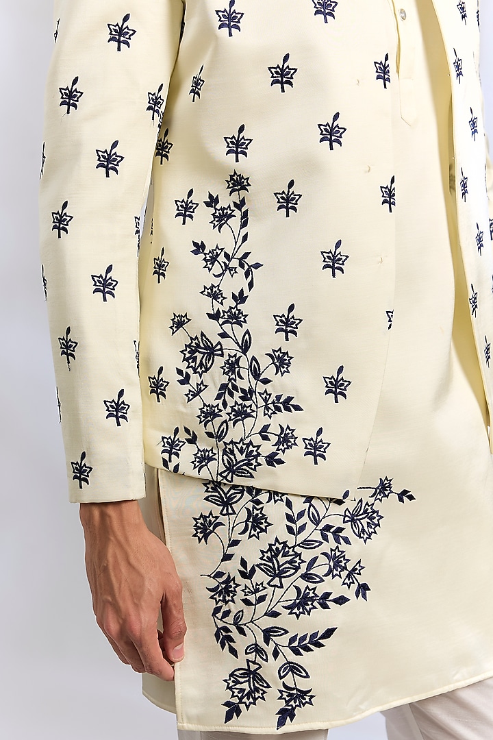 Cream Raw Silk Thread Embroidered Wedding Indowestern Set by RNG Safawala Men at Pernia's Pop Up Shop