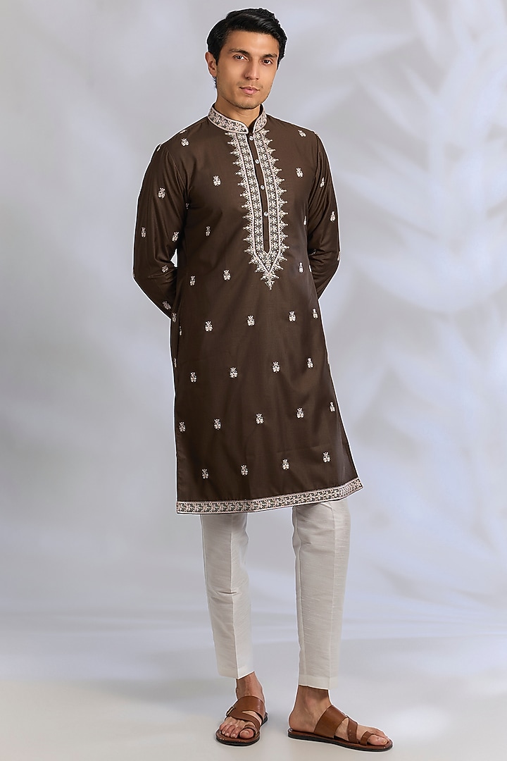 Brown Cotton Silk Sequins Embroidered Kurta Set by RNG Safawala Men at Pernia's Pop Up Shop