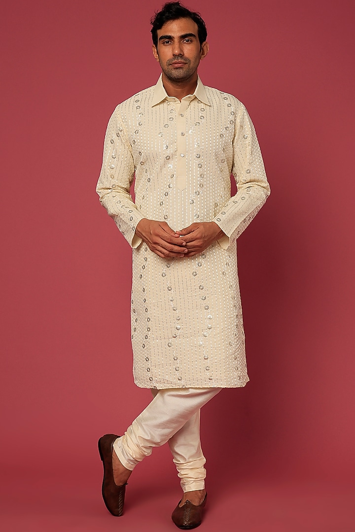 Beige Cotton Linen Embroidered Kurta Set by RNG Safawala Men at Pernia's Pop Up Shop