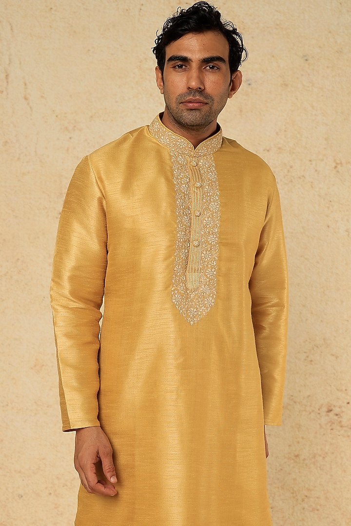 Mustard Yellow Embroidered Kurta Set by RNG Safawala Men at Pernia's Pop Up Shop
