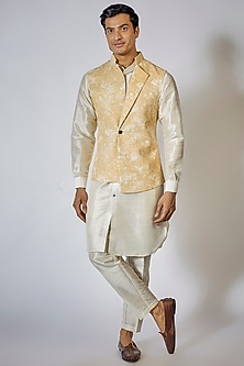 product-color-Yellow