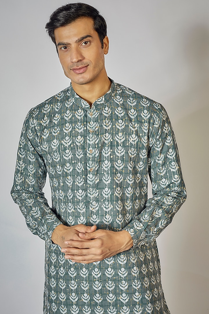 Grey Cotton Silk Printed Kurta Set by RNG Safawala Men at Pernia's Pop Up Shop