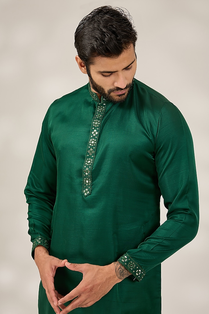 Bottle Green Slub Silk Mirror Embroidered Kurta Set by RNG Safawala Men at Pernia's Pop Up Shop
