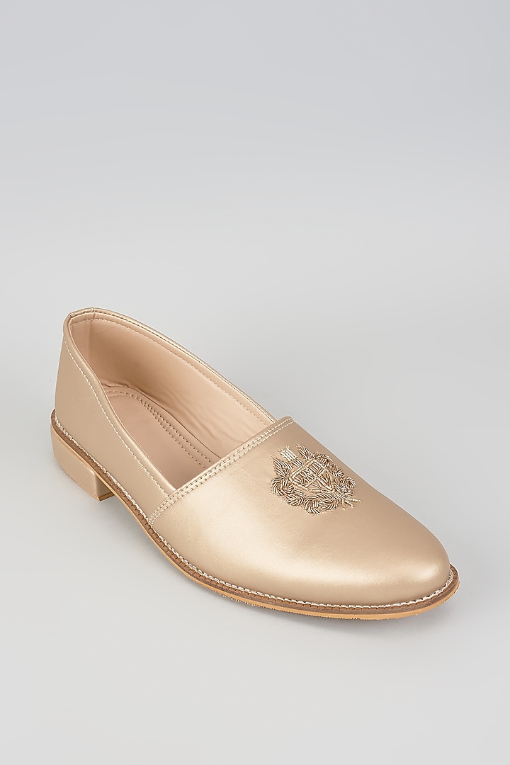 Muted Golden Artificial Leather Zari Embroidered Juttis by RNG Safawala Men at Pernia's Pop Up Shop